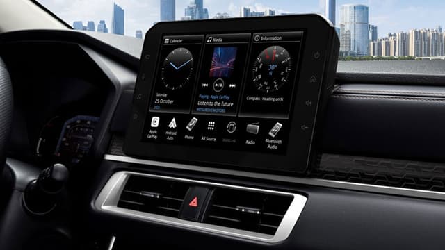 Màn hình giải trí cảm ứng 10-inch\nMàn hình cảm ứng kích thước lớn, thao tác mượt mà, mang đến trải nghiệm giải trí sống động và trực quan hơn trên mọi hành trình.​