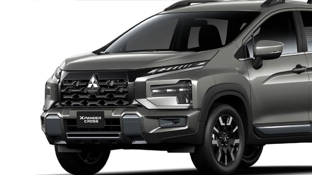 Lưới tản nhiệt thiết kế hoàn toàn mới\nThiết kế lưới tản nhiệt mới phong cách hơn, đậm chất SUV, tạo dấu ấn khác biệt cho Xpander Cross. ​