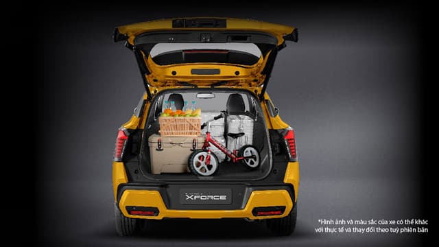 Khoang hành lý rộng rãi \nKhả năng điều chỉnh độ cao của sàn khoang hành lý cùng hàng ghế thứ 2 có thể gập từng phần 40/20/40 giúp dễ dàng vận chuyển các vật dụng lớn hay hành lý cồng kềnh. 