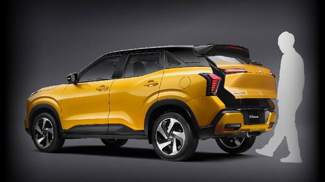 Cốp đóng mở điện rảnh tay \nHệ thống cốp điện cho phép đóng, mở cốp chỉ với thao tác đơn giản, cùng với chức năng điều chỉnh – ghi nhớ độ cao mở cốp và chống kẹt. * Trang bị trên phiên bản Ultimate